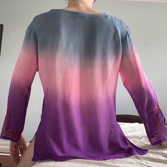 P/M Tunic in vibrant Purple & Pink fading to Blue - Picture 2 of 4
